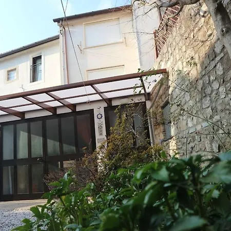 Casa Angela A Casa de Férias *